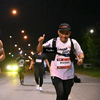 Runner Photo 7739328