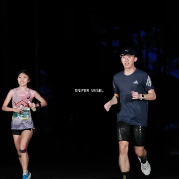 Runner Photo 7739331