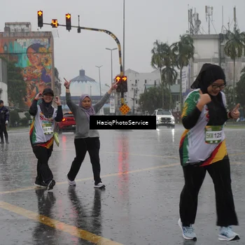 Runner Photo 7739334
