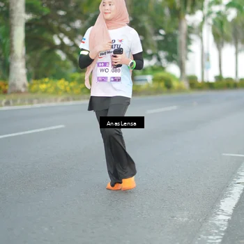 Runner Photo 7739343