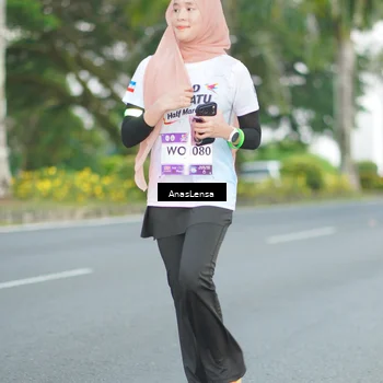 Runner Photo 7739348