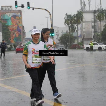 Runner Photo 7739370