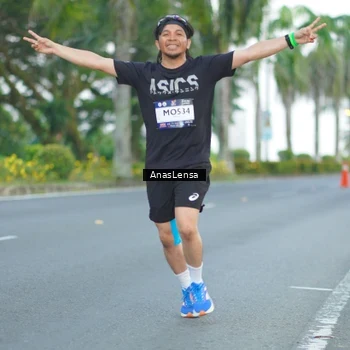 Runner Photo 7739386