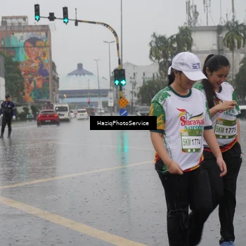 Runner Photo 7739391