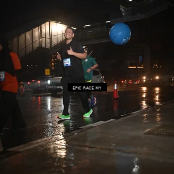 Runner Photo 7739392
