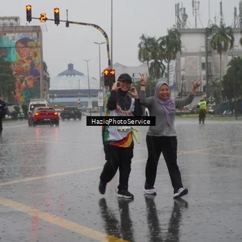 Runner Photo 7739408
