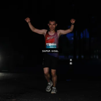 Runner Photo 7739418