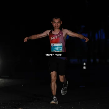 Runner Photo 7739420
