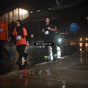 Runner Photo 7739422