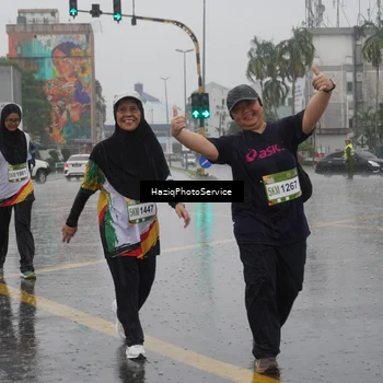 Runner Photo 7739429