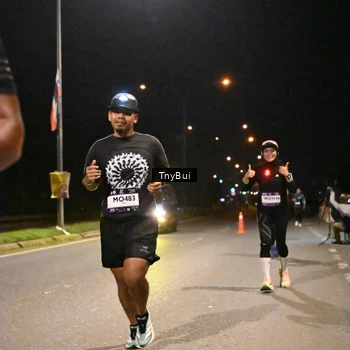 Runner Photo 7739445