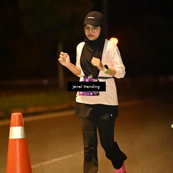 Runner Photo 7739449