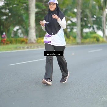 Runner Photo 7739458