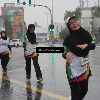 Runner Photo 7739464