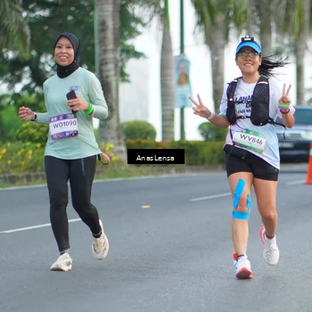 Runner Photo 7739492