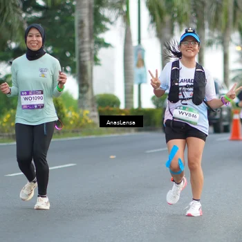 Runner Photo 7739501