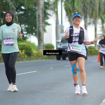 Runner Photo 7739509