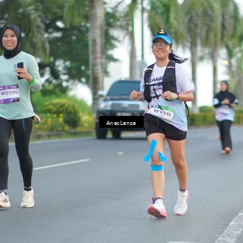 Runner Photo 7739514
