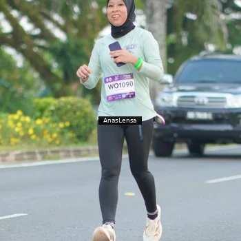 Runner Photo 7739523