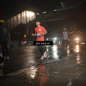 Runner Photo 7739538
