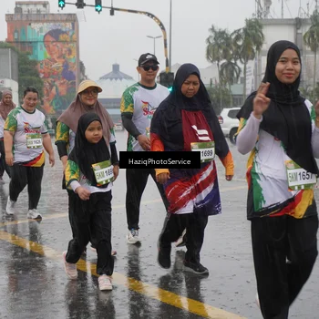 Runner Photo 7739546