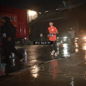 Runner Photo 7739559