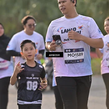 Runner Photo 7739589
