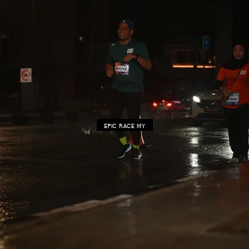 Runner Photo 7739595