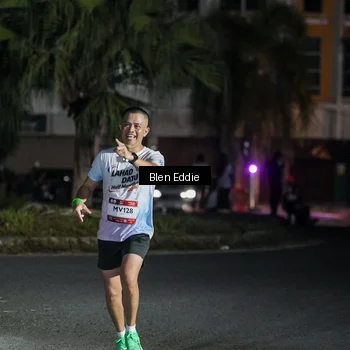 Runner Photo 7739606