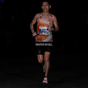 Runner Photo 7739609