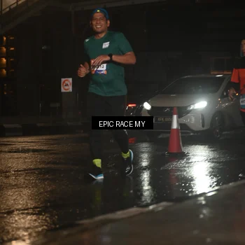 Runner Photo 7739612