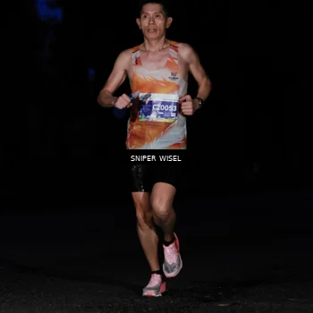 Runner Photo 7739628