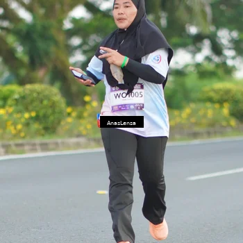 Runner Photo 7739634