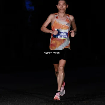 Runner Photo 7739637