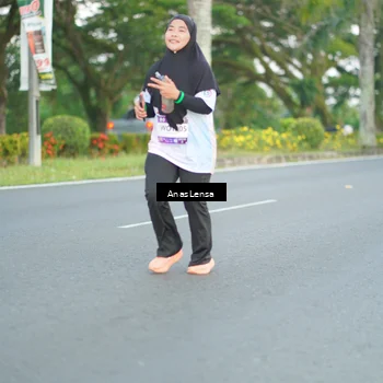 Runner Photo 7739641