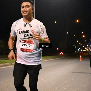 Runner Photo 7739643