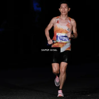 Runner Photo 7739644