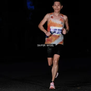 Runner Photo 7739646