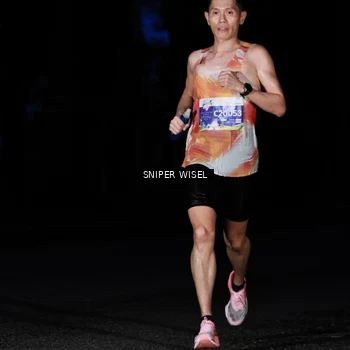 Runner Photo 7739656