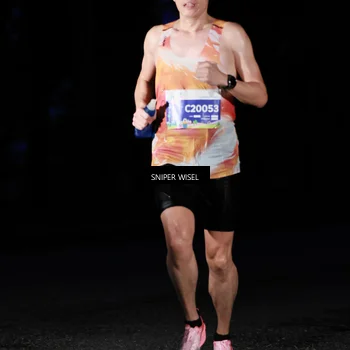 Runner Photo 7739679