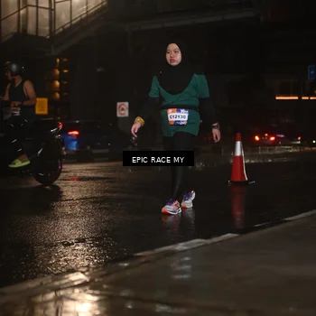 Runner Photo 7739697