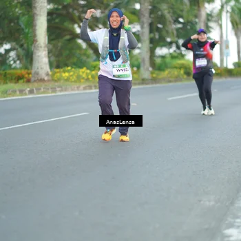 Runner Photo 7739705