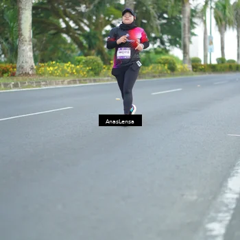 Runner Photo 7739710