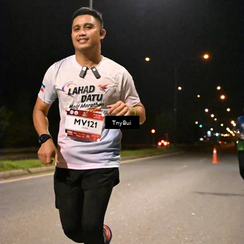 Runner Photo 7739712