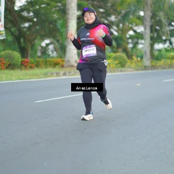 Runner Photo 7739727