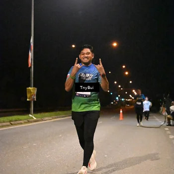 Runner Photo 7739731