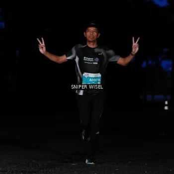 Runner Photo 7739732