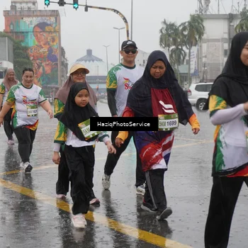 Runner Photo 7739735