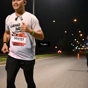 Runner Photo 7739740