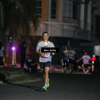 Runner Photo 7739765